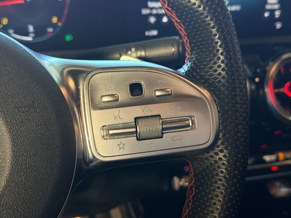 Classe A 2.0 200 D 150 AMG LINE EDITION-1 8G-DCT BVA 2022 occasion 76190 &Eacute;calles-Alix