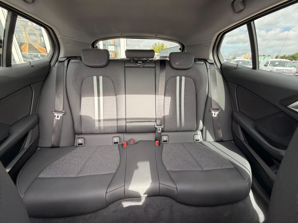 S&eacute;rie 1 2.0 118 D 150Ch EDITION SPORT BVA - CARPLAY - CAMERA DE RECU 2024 occasion 27000 &Eacute;vreux