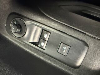 Combo VU 6 250 HT / FOURGON 1.5 TD 100CH H1 SELECT / CLIM - CARPLAY 2020 occasion 24750 Tr&eacute;lissac