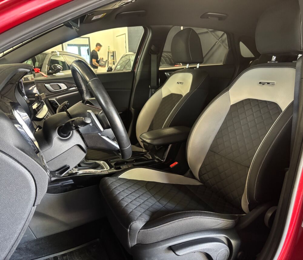 Ceed 1.6 CRDI 135 Ch GT-LINE PREMIUM DCT BVA - PREMIERE MAIN -GAR 2020 occasion 79000 Niort