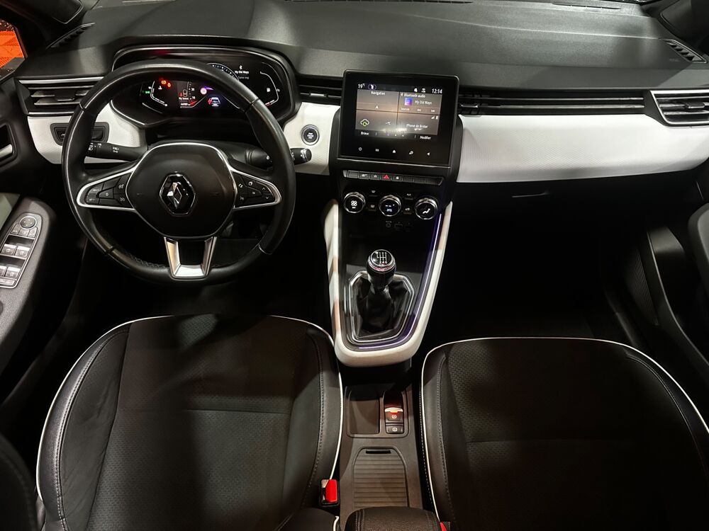 Clio 1.0 TCE 90 INTENS / CARPLAY / RADARS AR / SEMI-CUIR / PHARES 2021 occasion 29000 Quimper