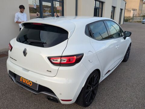 Clio 4 RS Trophy 1.6 Turbo 220 ch / Cam&eacute;ra / Akrapovic / Cuir / R 2017 occasion 69420 Ampuis