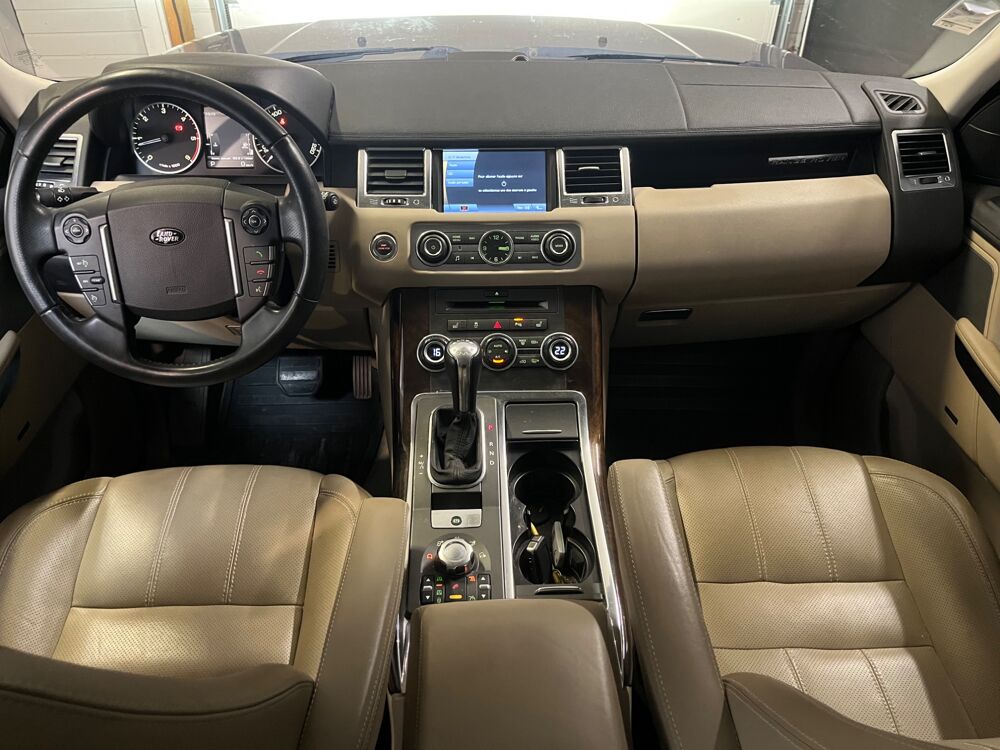 Range Rover HSE BVA ENTRETIEN CONSTRUCTEUR/ SIEGES AV CHAUFFANTS + ELEC/ 2010 occasion 78125 Gazeran