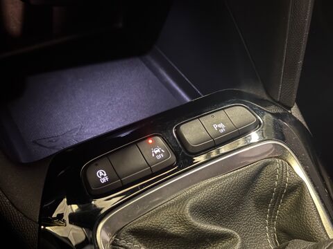 Corsa 1.2 T 100CH ELEGANCE BUSINESS/ SIEGES CHAUFFANTS/ CARPLAY/ V 2021 occasion 78125 Gazeran