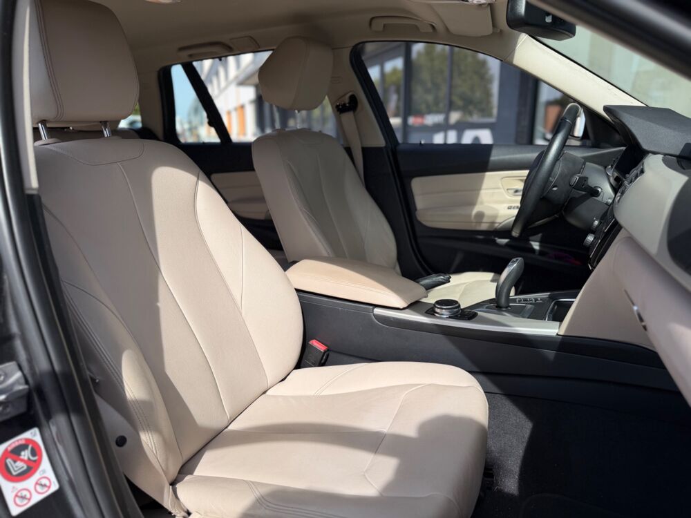 S&eacute;rie 3 TOURING 2.0 318 D 150CH LOUNGE BVA 2016 occasion 26000 Valence