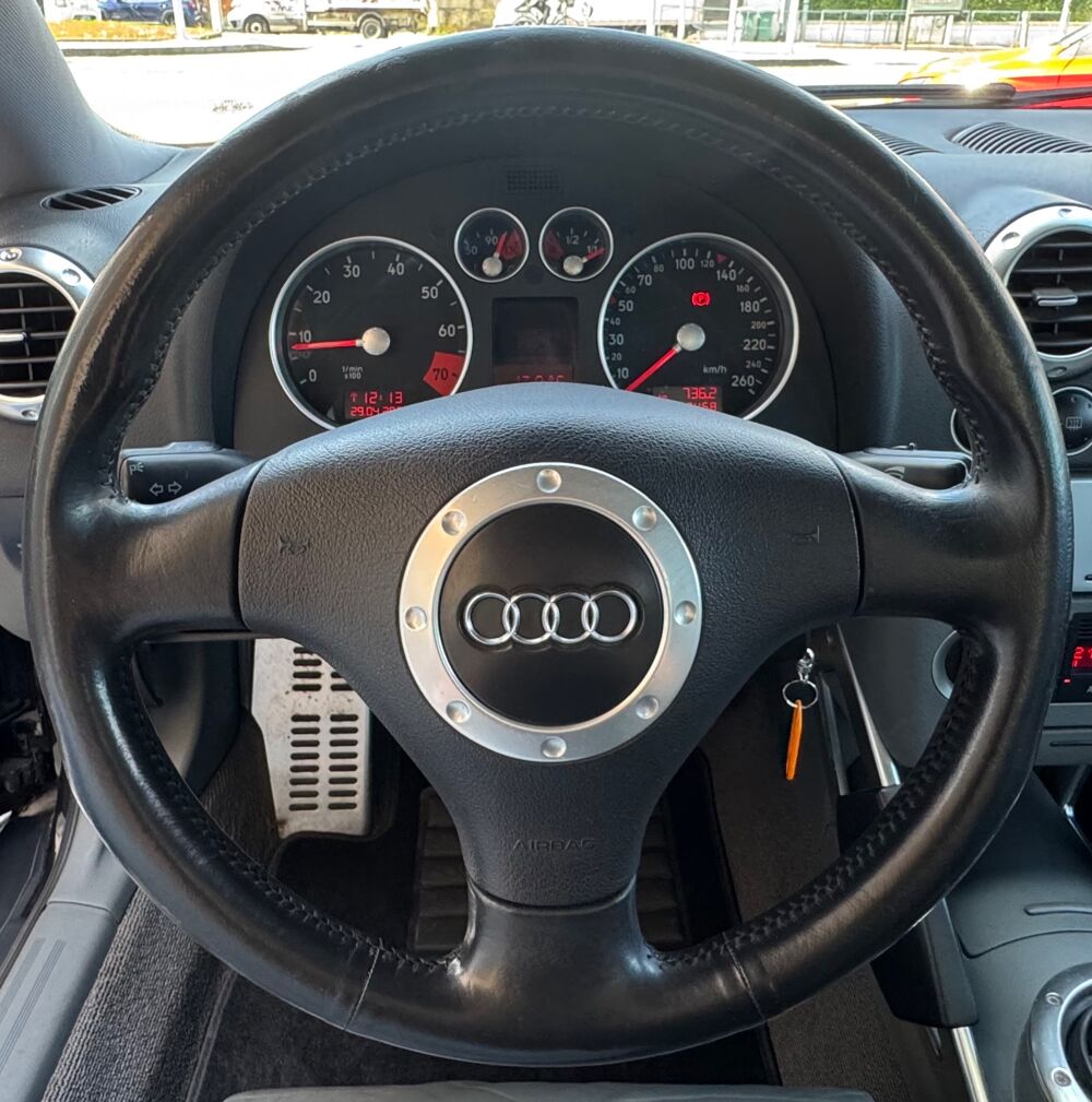 TT COUPE 1.8 T 180CH + DISTRI/ENTRETIEN OK + 4 PNEUS NEUFS 2001 occasion 54000 Nancy