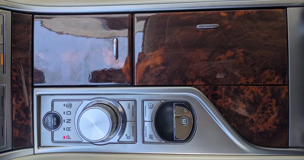 XF S - V6 3.0 D 275ch LUXURY PREMIUM BVA 2010 occasion 25300 Pontarlier