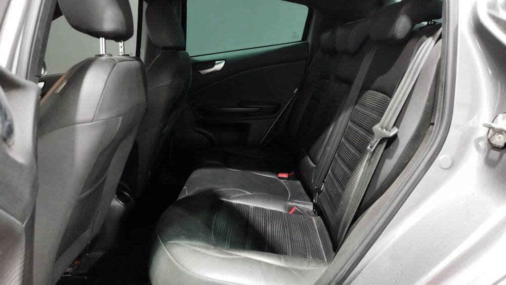 Giulietta 2.0 JTDM 150CH LUSSO / DISTRIBUTION OK / CLIMATISATION AUTO 2017 occasion 17430 Tonnay-Charente