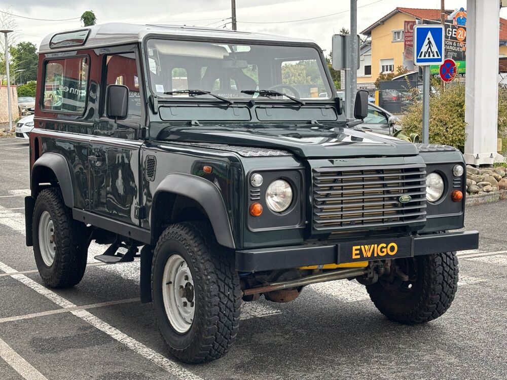 Defender 90 2.5 TD5 120 ch HARD TOP 4WD - R&Eacute;NOVATION COMPL&Egrave;TE INT/EXT 2000 occasion 64320 Idron