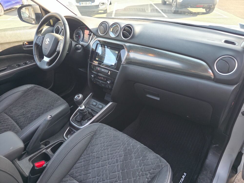 Vitara 1.4 BOOSTERJET 129ch SHVS STYLE 2WD 2023 occasion 17100 Saintes