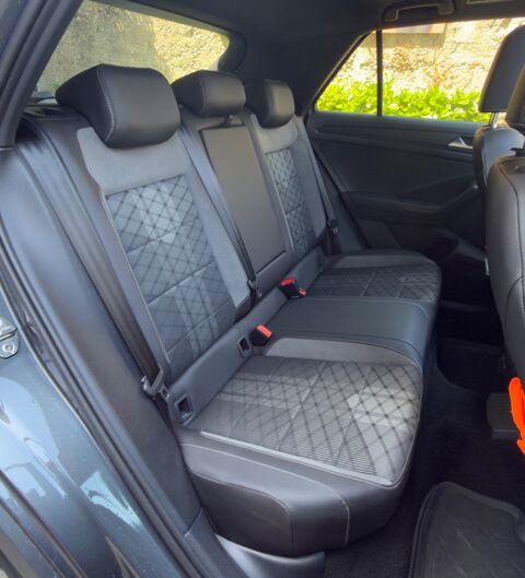 T-ROC 1.5 TSI 150 EVO R-LINE DSG BVA - TOIT OUVRANT - ENTRETIEN CO 2023 occasion 69150 D&eacute;cines-Charpieu