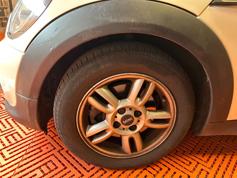 Cooper 1.6 100 ONE Docklands - TOIT OUVRANT 2013 occasion 83600 Fr&eacute;jus