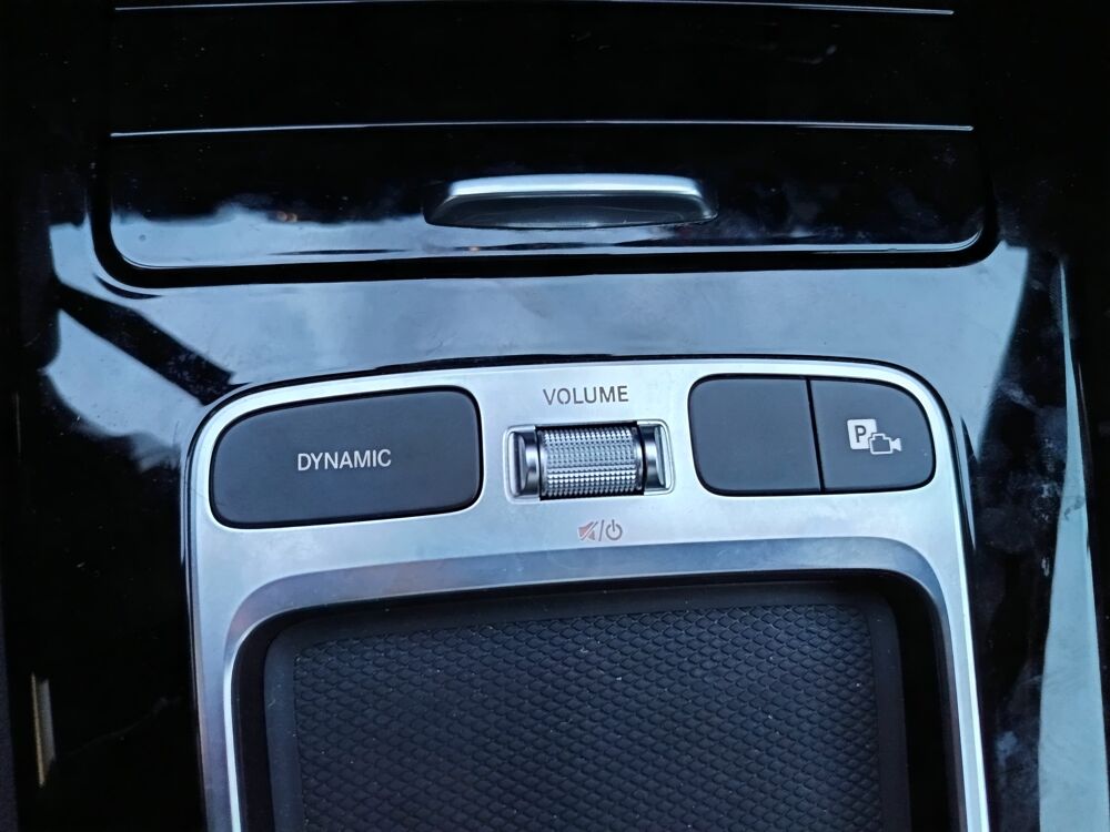 Classe A 2.0 220 D 190cv AMG LINE 8G-DCT BVA / CAM360 / GPS / TOIT OU 2023 occasion 69420 Ampuis