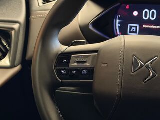 DS3 1.5 BLUEHDI 130 Ch ETOILE BVA SIEGES CHAUFFANTS/ CARPLAY SAN 2024 occasion 24750 Tr&eacute;lissac
