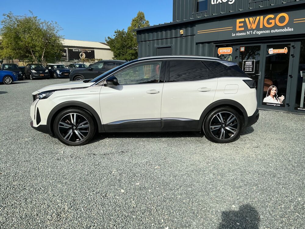 3008 GENERATION-II 1.6 HYBRID4 300 Ch 200 PHEV GT PACK 4X4 E-EAT 2021 occasion 17000 La Rochelle