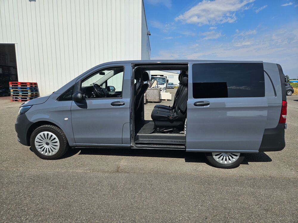 Vito COMBI 2.2 116 CDI 165 LONG L2 4X4 BVA 2020 occasion 38590 Saint-&Eacute;tienne-de-Saint-Geoirs