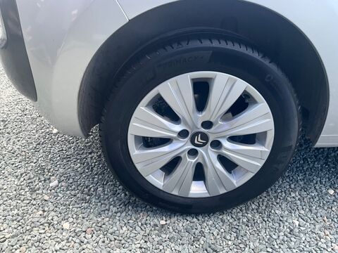 C3 Picasso 1.2 110 EXCLUSIVE / Entretien Citro&euml;n / Distribution faite / 2016 occasion 17000 La Rochelle