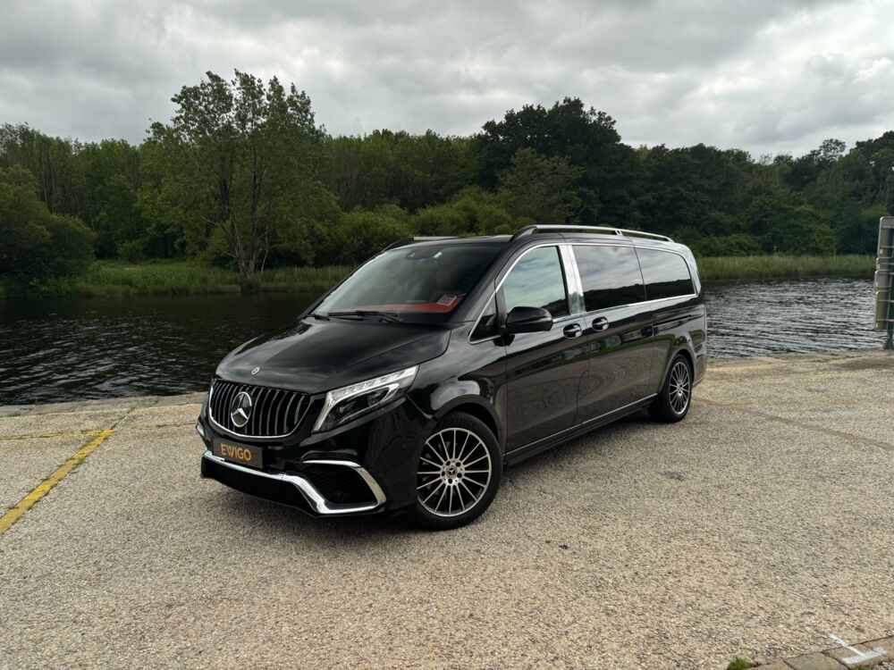 Classe V 300D 239CH LONG VAN VIP 4MATIC BVA / CIEL ETOIL&Eacute; / DESIGNO / 2020 occasion 29000 Quimper