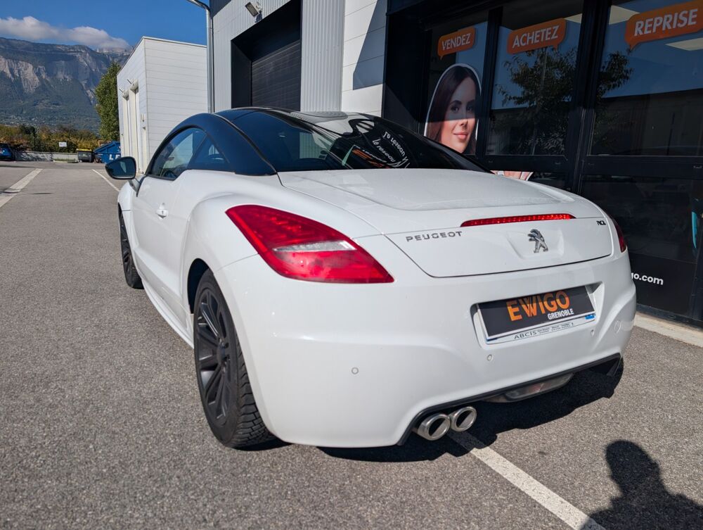 RCZ 2.0L HDI 165ch + RADAR DE RECUL + BECQUET RELEVABLE + PHARES 2015 occasion 38420 Le Versoud