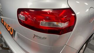 C4 Picasso E-HDI 115ch CONFORT // DISTRIBUTION OK // ATTELAGE 2015 occasion 34430 Saint-Jean-de-V&eacute;das