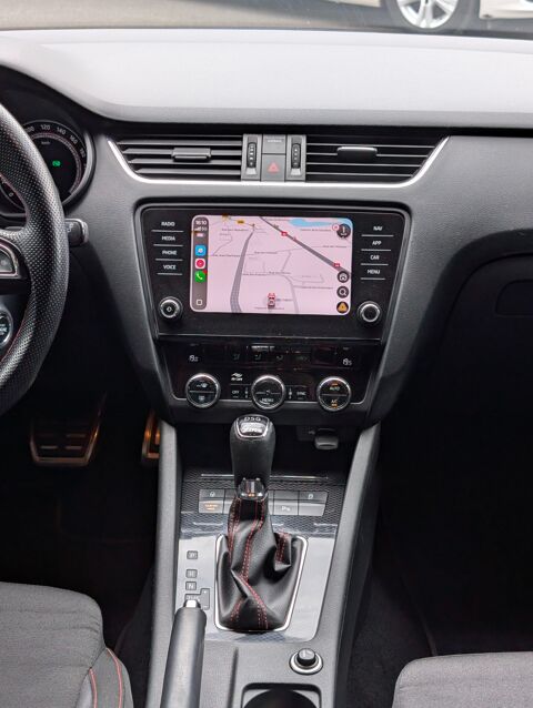 Octavia COMBI 2.0 TDI 180 RS 4X4 - ENTRETIEN SUIVI - GARANTIE 2017 occasion 69400 Arnas