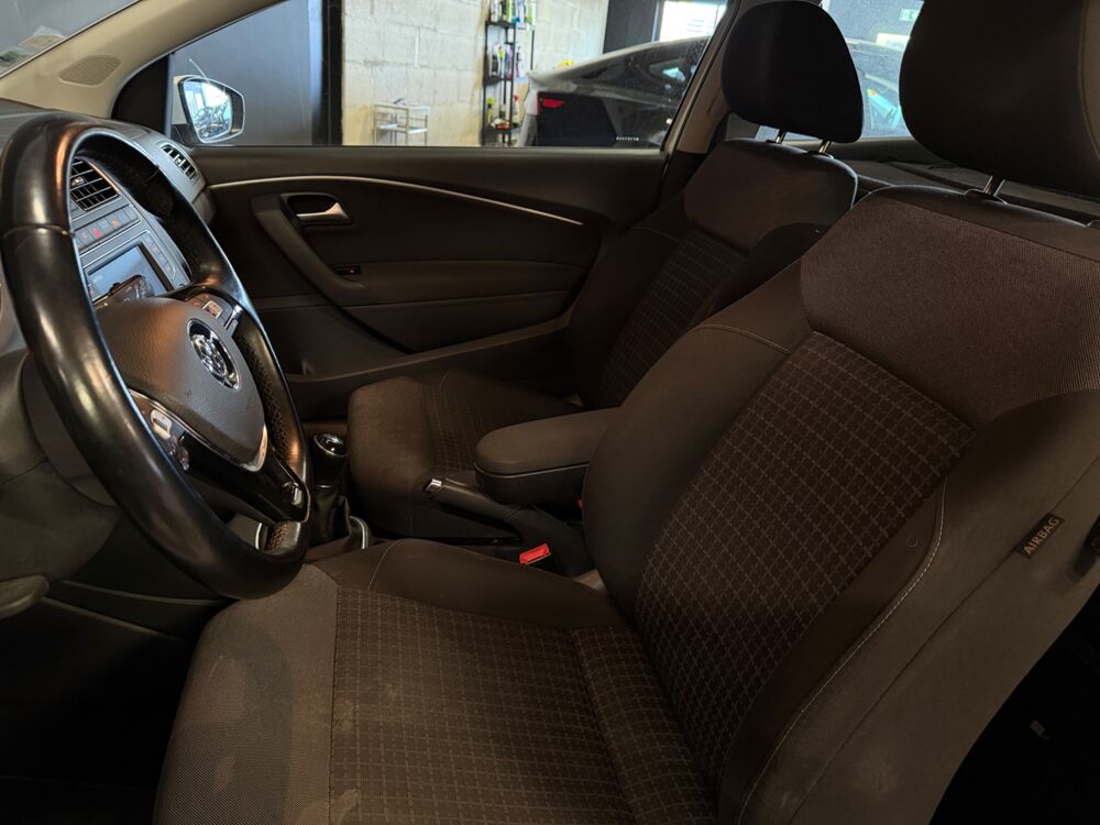 Polo SOCIETE 1.4 TDI 90CH BLUEMOTION- ENTRETIEN COMPLET- 2 PLACES 2017 occasion 69400 Arnas