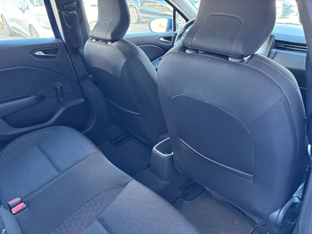 Clio V (5) 1.0 TCE 100 ch BUSINESS - 1&Egrave;RE MAIN 2019 occasion 64320 Idron