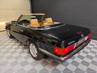 Classe A 560 (R107) V8 5.5 230CH CABRIOLET HARD TOP 1988 occasion 78125 Gazeran