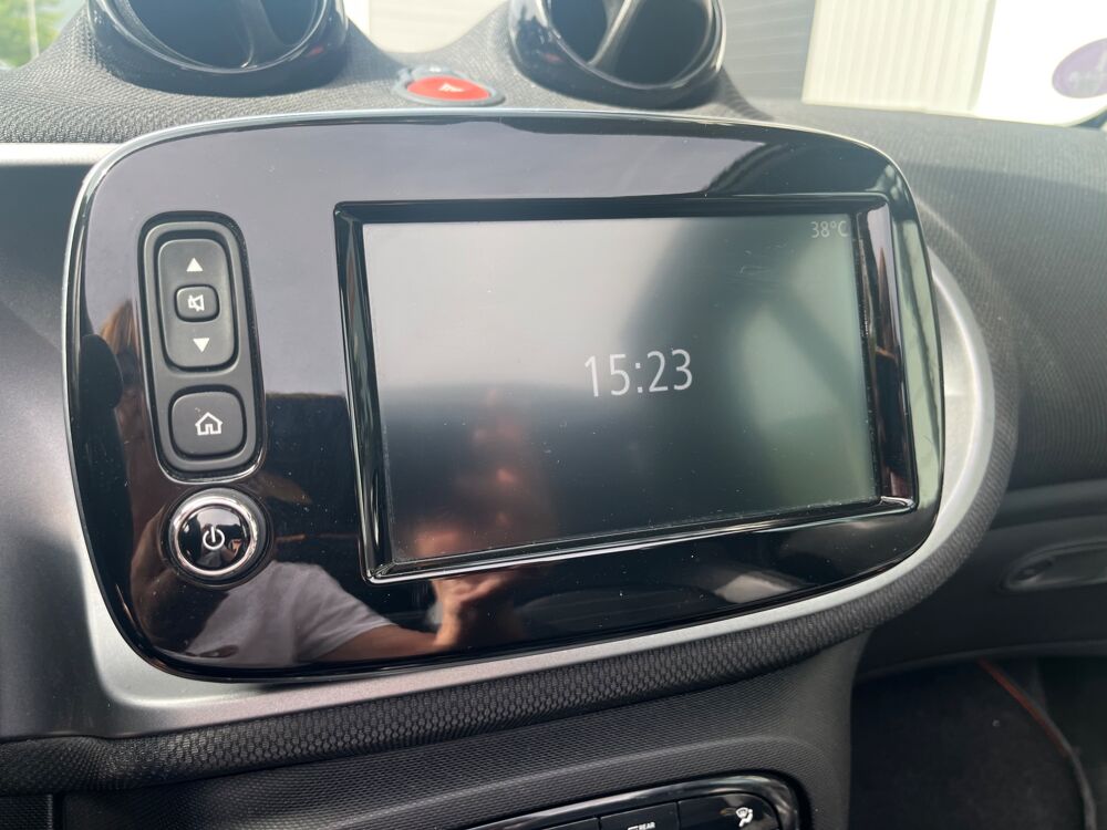 ForTwo 1.0 L 70ch PRIME CABRIOLET / RADAR DE RECUL / CHAINE 2017 occasion 38420 Le Versoud