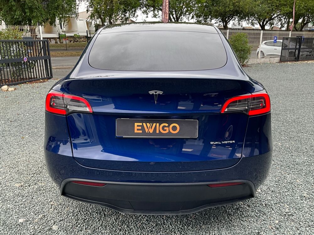 Model Y LONG RANGE DUAL MOTORS 441 CV / 4 roues motrices 2022 occasion 17000 La Rochelle