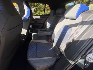 Golf 2.0 TSI 320ch R 4MOTION DSG BVA / TOIT OUVRANT - HARMAN KARD 2023 occasion 76150 Saint-Jean-du-Cardonnay