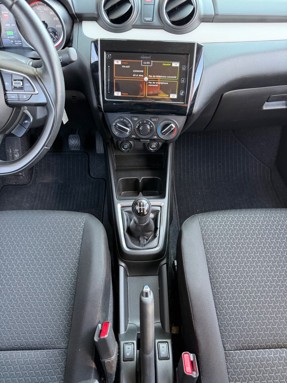 Swift 1.2I 82Ch - PRIVILEGE - CARPLAY - SI&Eacute;GE CHAUFFANT AVANT - CH 2021 occasion 26000 Valence
