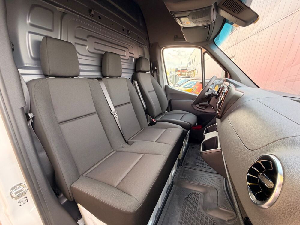 Sprinter FOURGON 2.0 315 CDI 150CH L3H2 9G-TRONIC BVA - PRIX HT - GAR 2025 occasion 76150 Saint-Jean-du-Cardonnay