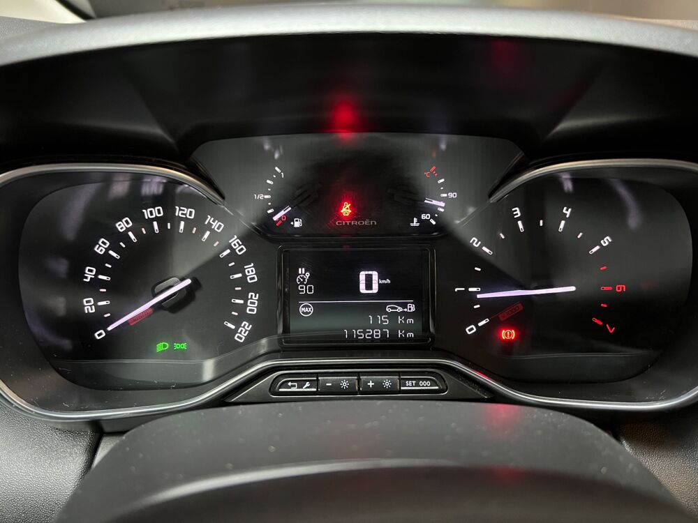 C3 Aircross 1.5 BLUEHDI 100 SHINE START-STOP // 2NDE MAIN // CARPLAY // 2019 occasion 33320 Eysines