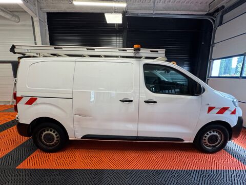 Expert FOURGON 2.0 BLUEHDI 120 L1 START-STOP 2019 occasion 83600 Fr&eacute;jus