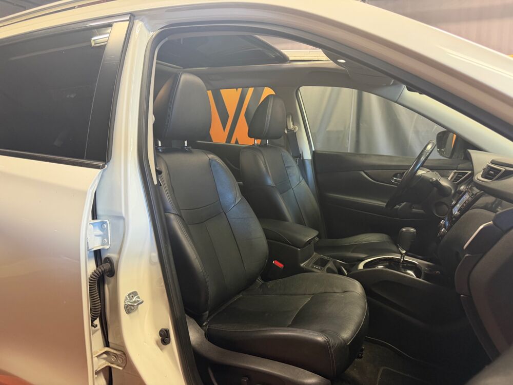 X-Trail 1.6 DCI 130 Ch 7 Places ACENTA 2WD X-TRONIC BVA TOIT OUVRANT 2017 occasion 24750 Tr&eacute;lissac