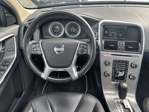 XC60 2.4 D5 215ch AWD XENIUM GEARTRONIC BVA / TOIT OUVRANT / DIST 2012 occasion 64122 Urrugne