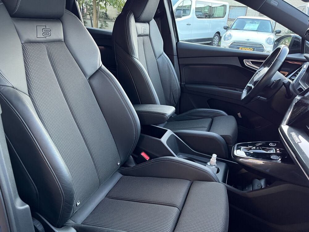 Q4 SPORTBACK 35 E-TRON 170ch 55KWH S-LINE + CAMERA DE RECUL + A 2022 occasion 38420 Le Versoud