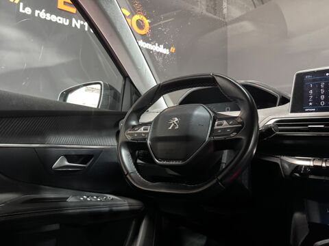3008 GENERATION-II 1.6 120 CH ALLURE / CAMERA 360 / CARPLAY / COU 2017 occasion 29000 Quimper