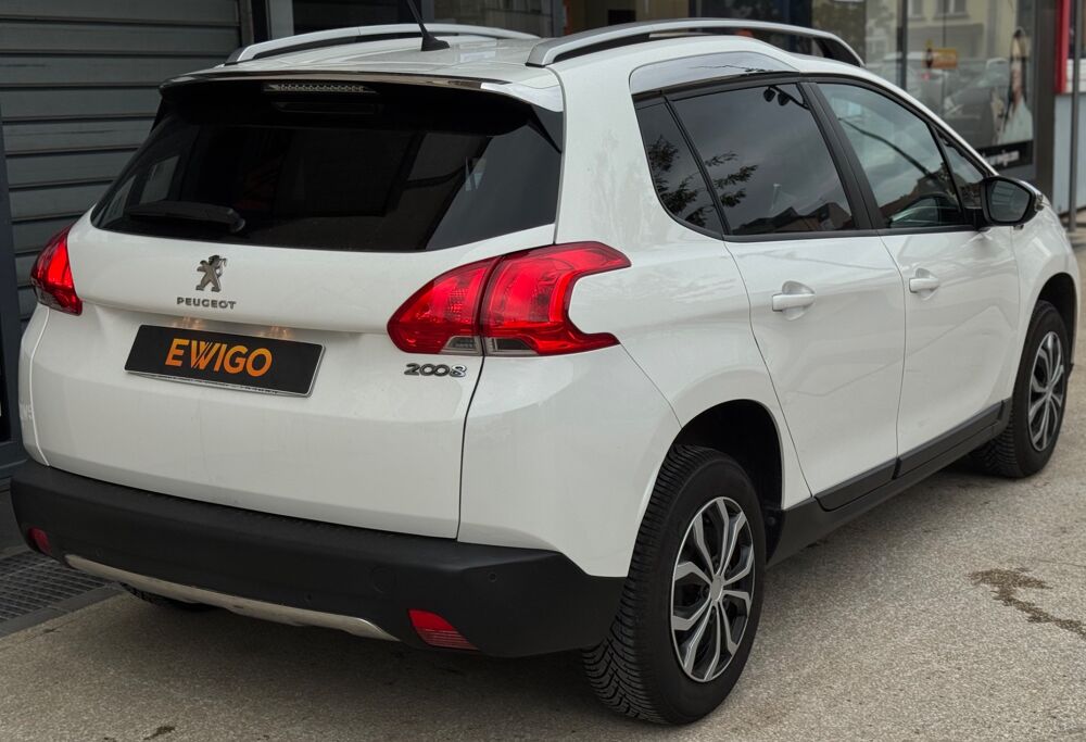 2008 GENERATION-I 1.2 VTI 82CH STYLE - 1ER MAIN - ENTRETIEN COMPL 2015 occasion 57600 Forbach