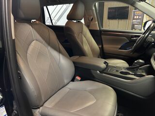 Highlander 2.5 248ch 190 HYBRID FULL-HYBRID 1.9KWH LOUNGE AWD-I 4X4 BVA 2021 occasion 78125 Gazeran