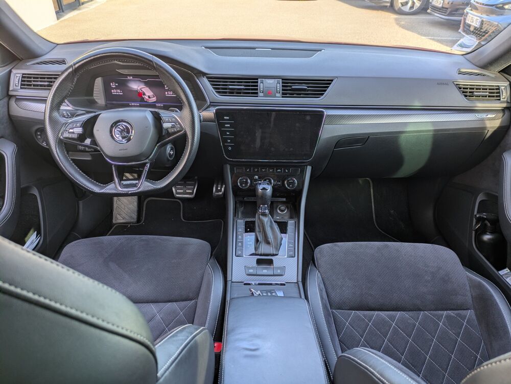 Superb Combi IV SPORTLINE 1.4 TSI 218CH DSG HYBRID Virtual Cockpit 2020 occasion 69420 Ampuis