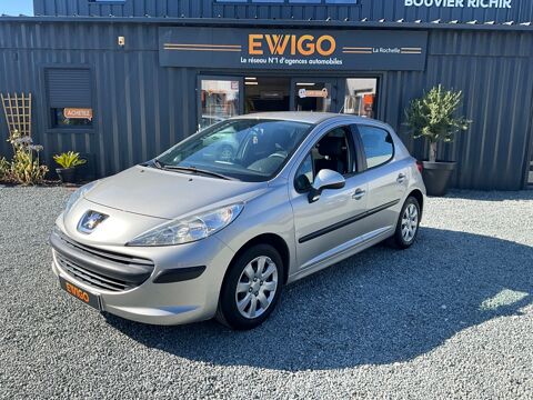 Annonce voiture Peugeot 207 5750 €