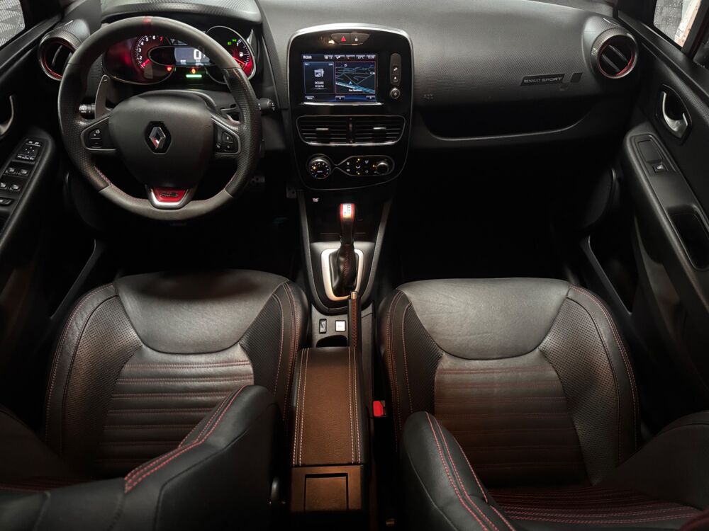 Clio RS 18 TROPHY 1.6 220 CH EDC (1107/1725) / AKRAPOVIC / CAMERA 2018 occasion 29000 Quimper