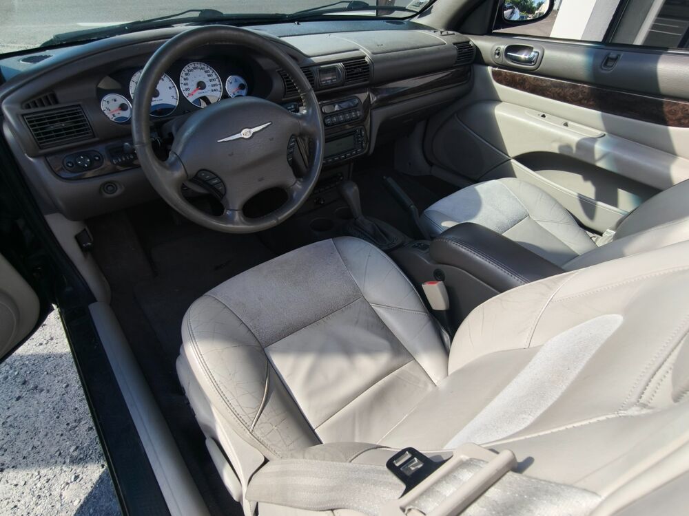 Sebring CABRIOLET 2.7 V6 200 CH LIMITED BVA / BLUETOOTH 2005 occasion 40000 Mont-de-Marsan