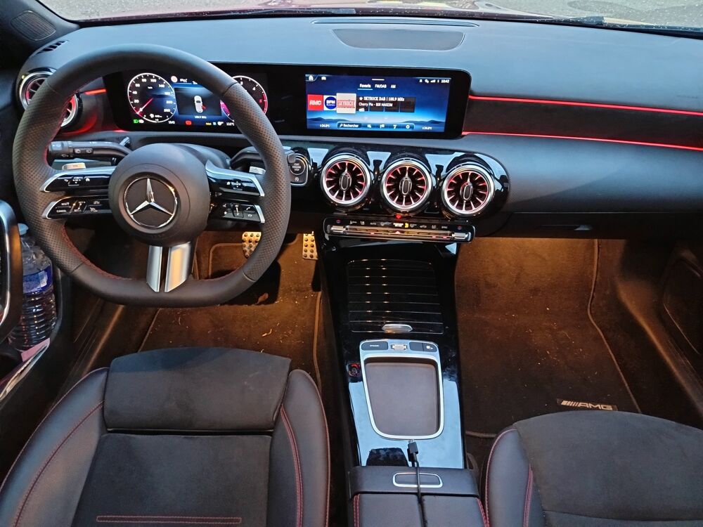 Classe A 2.0 220 D 190cv AMG LINE 8G-DCT BVA / CAM360 / GPS / TOIT OU 2023 occasion 69420 Ampuis