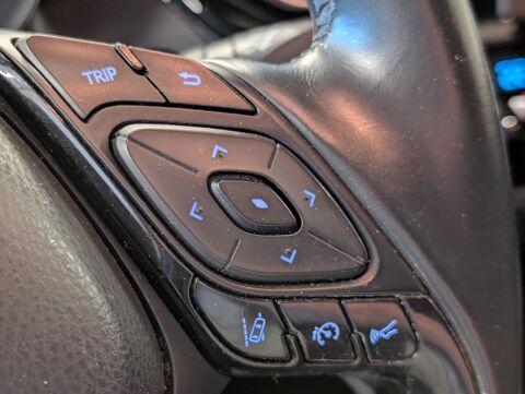 C-HR HYBRID 122CV COLLECTION - JBL - 2EME MAIN - ENTRETIEN ET GAR 2019 occasion 69400 Arnas