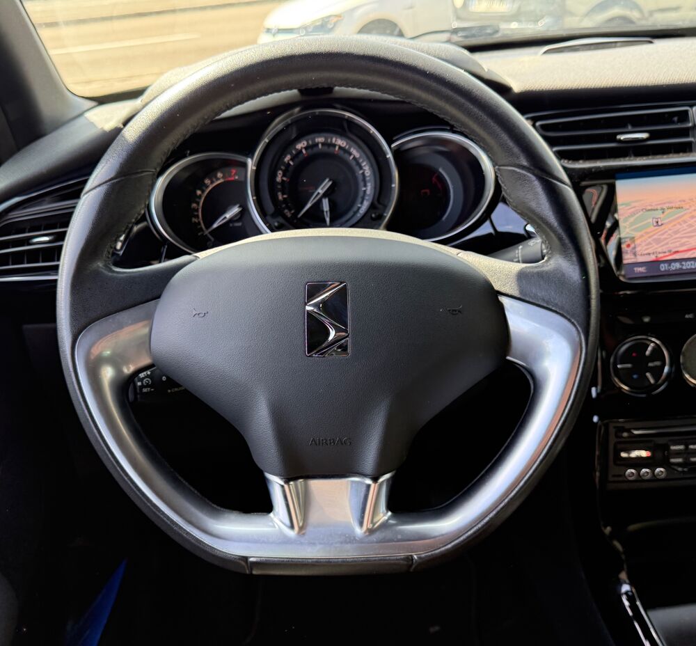 DS3 1.6 VTi 120 CH SO Chic BVA 2010 occasion 25000 Besan&ccedil;on