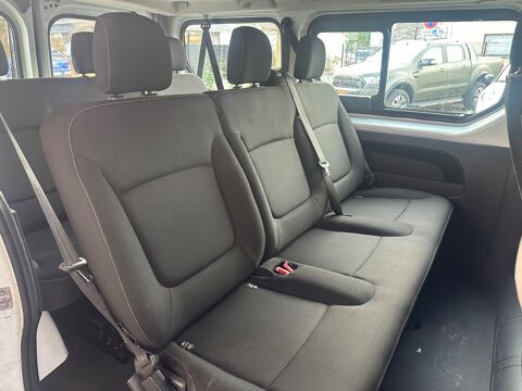 Trafic COMBI 1.6 DCI 125ch L1 LIFE 9 PLACES 2016 occasion 38420 Le Versoud