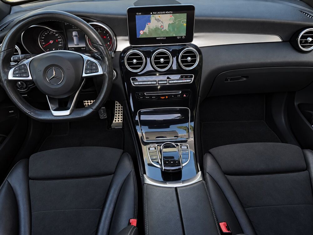 Classe GLC 220 D 170Ch 4MATIC 9G TRONIC EXECUTIVE * TOIT OUVRANT PANORA 2019 occasion 13009 Marseille